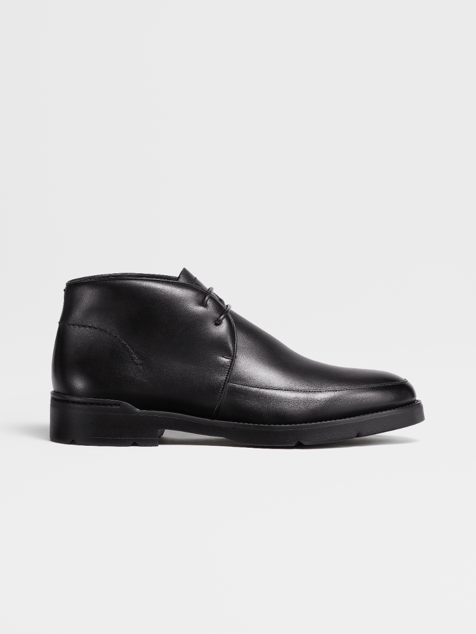 Black Leather Cortina Chukka Boots